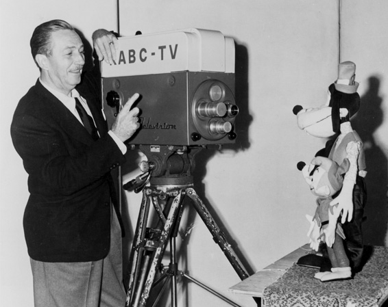 Walt Disney behind an ABC TV camera